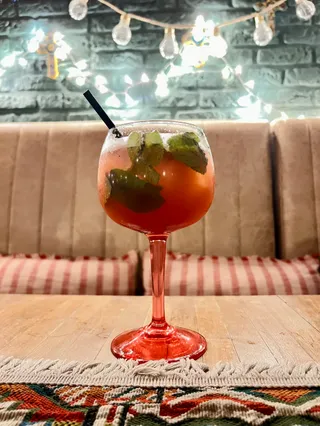 Hola Tapas