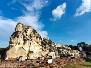 Wat Lokaya Sutha