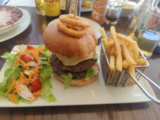 Greens Sports Bar & Restaurant