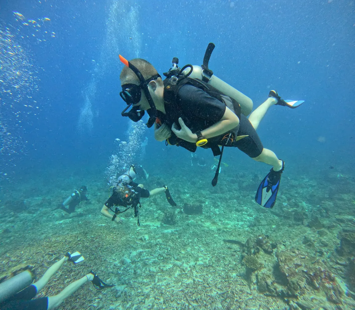 Khao Lak Explorer Diving Center: Similan Islands Liveaboard & Day Trips Richelieu Rock