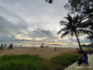 Tanjung Aru Beach