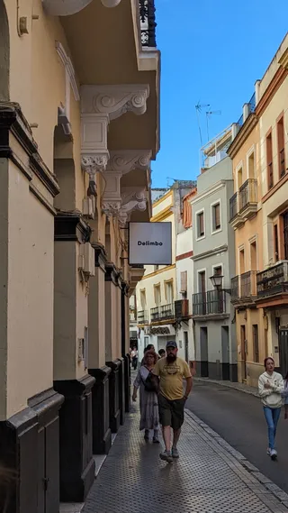 Delimbo