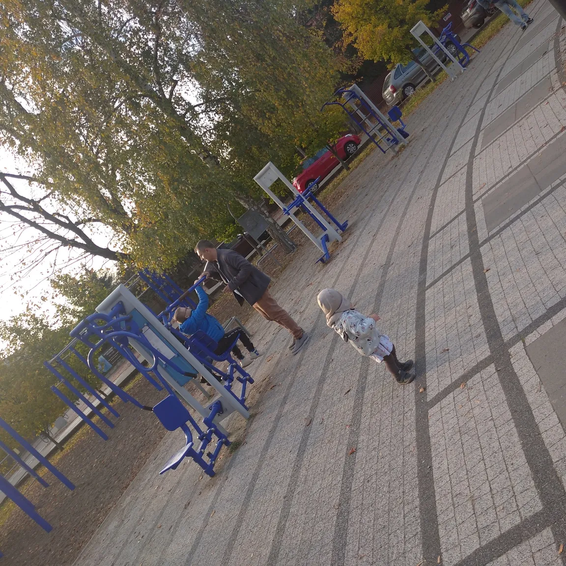 Park miejski - place zabaw