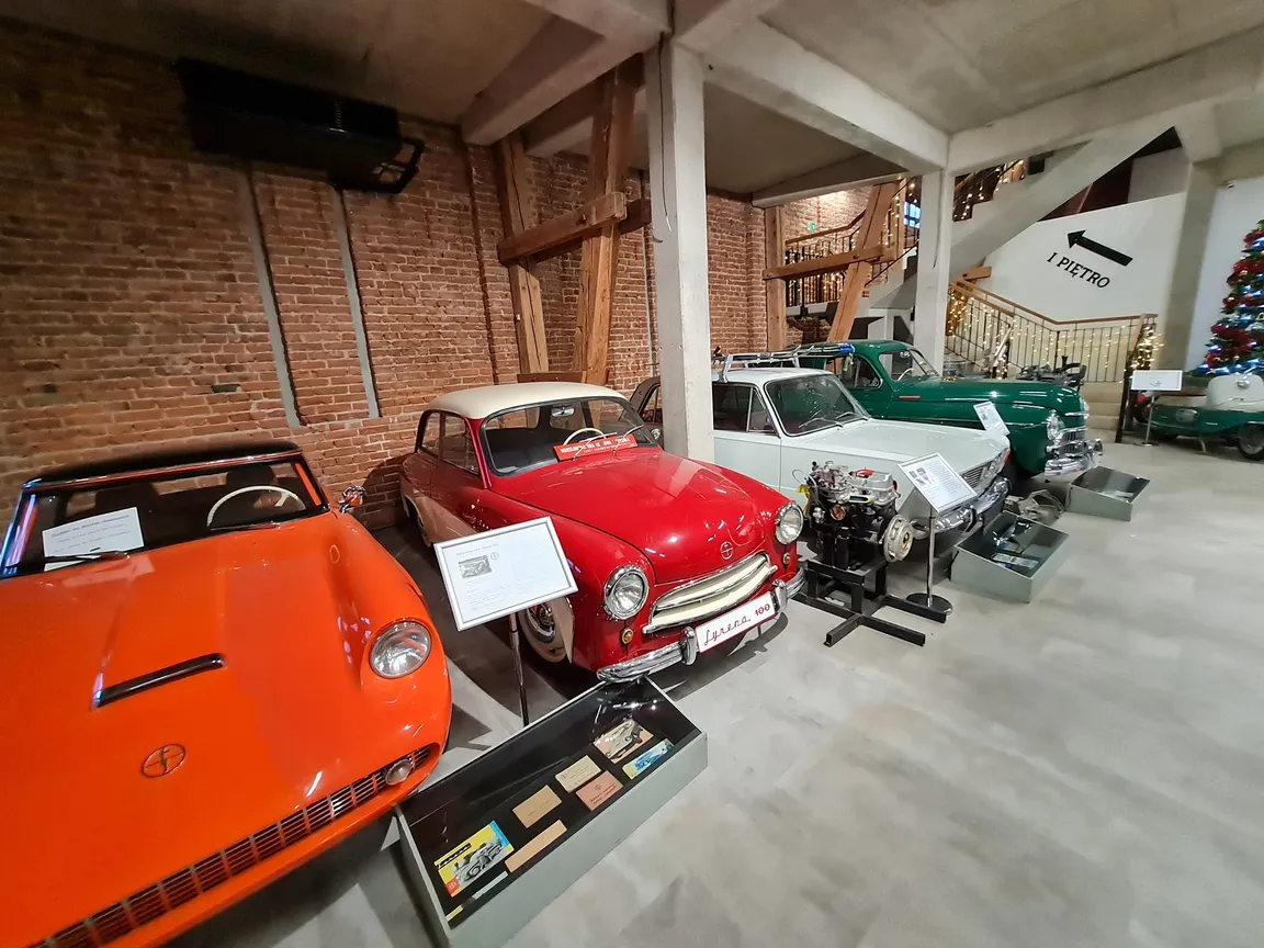 Muzeum Motoryzacji i Techniki Zamek Topacz