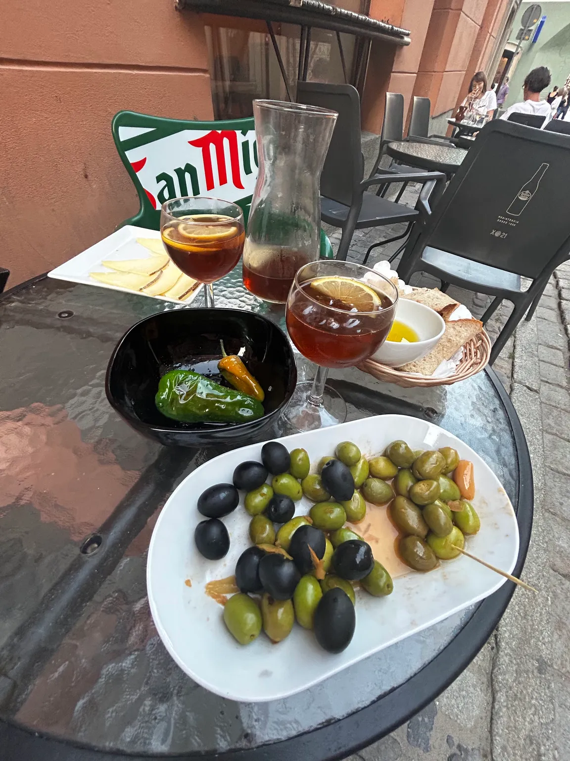 Pika Pika tapas bar y vino