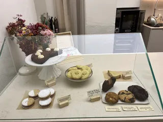 VUKA - Café de especialidad take away. Repostería artesanal.