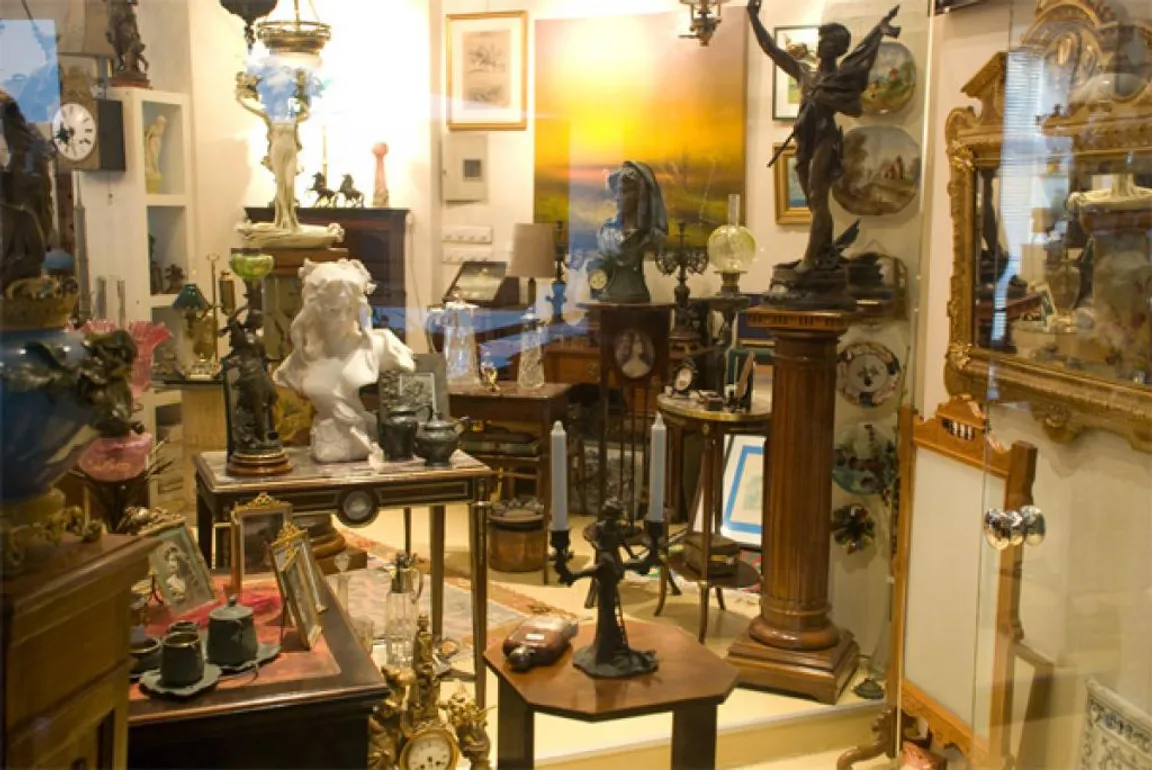 Antique Bazaar mecidiyeköy