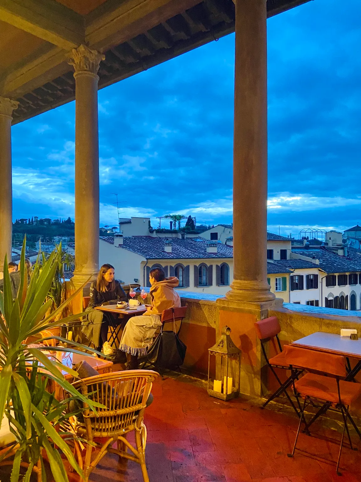 Loggia Roof Bar