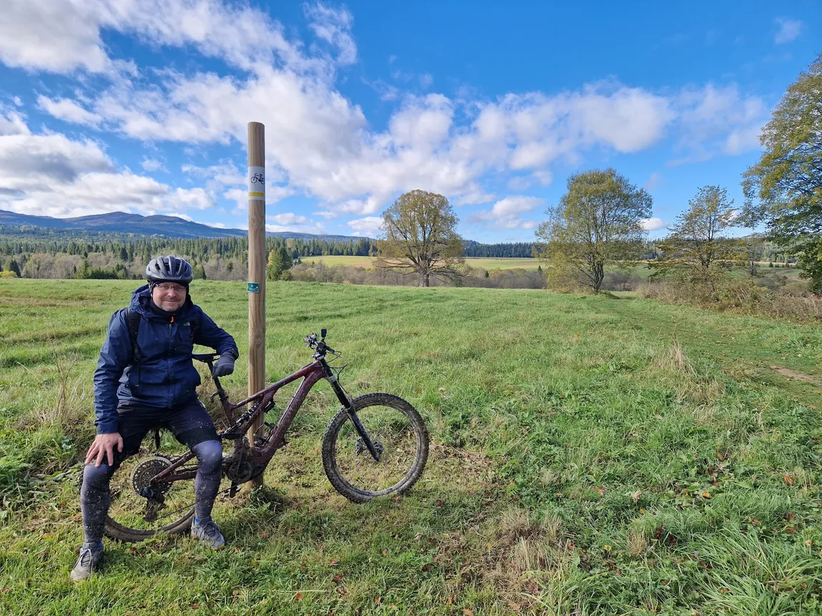 Bieszczady - Wypożyczalnia rowerów e-MTB, MTB i nosideł turystycznych