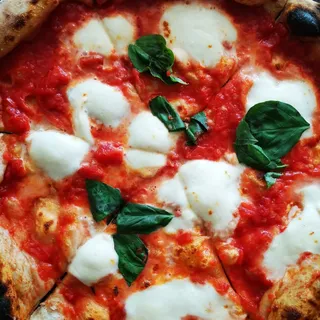 CLORO cocktail bar and pizza