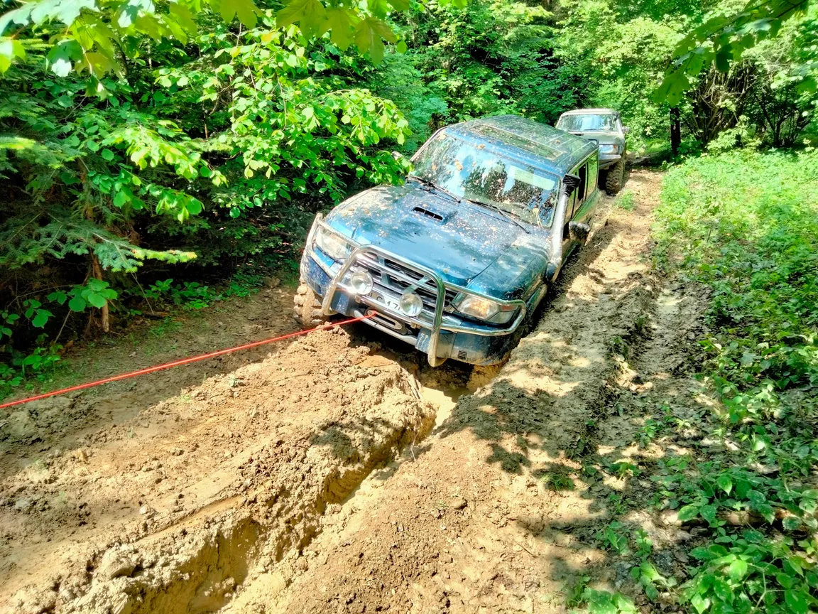 off road Atrakcje Bieszczady wycieczki 4x4