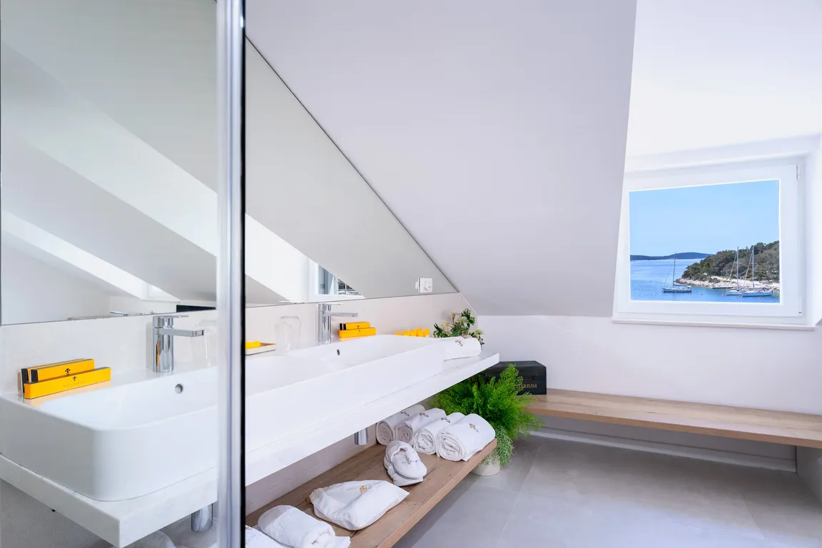 VILLA GARIFUL - Luxury Homes Hvar