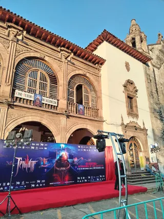 Cinema - Theater "Emperor Caltzontzin"