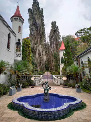 El Castillo Museum and Gardens