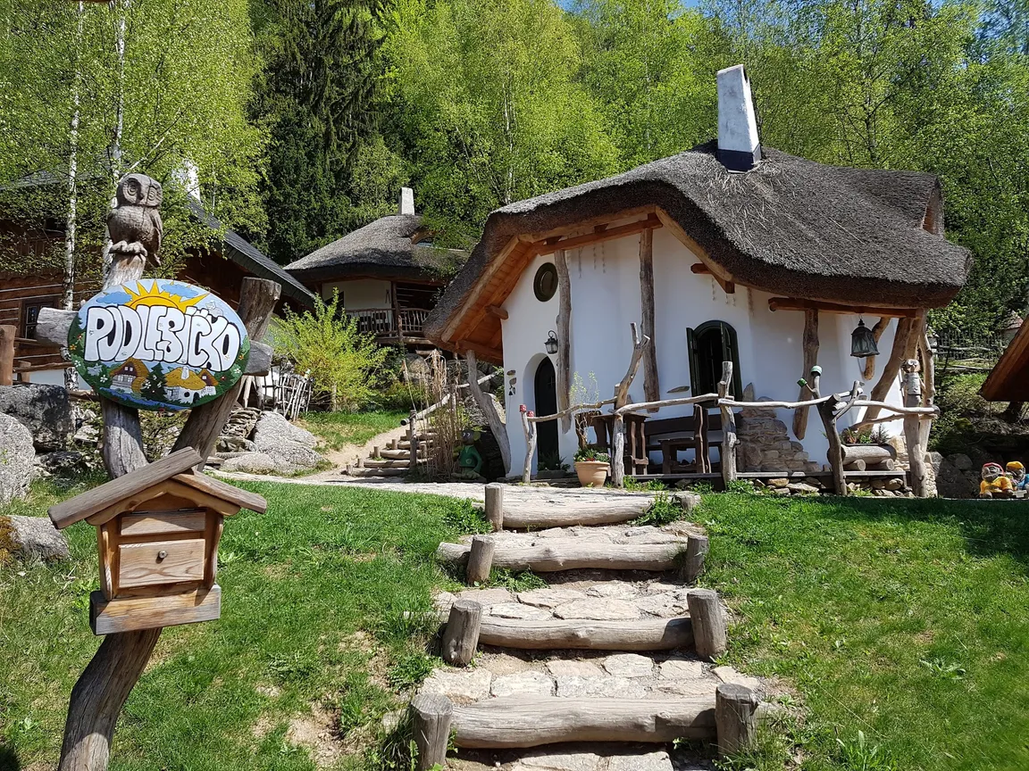 Pohádková vesnička Podlesíčko