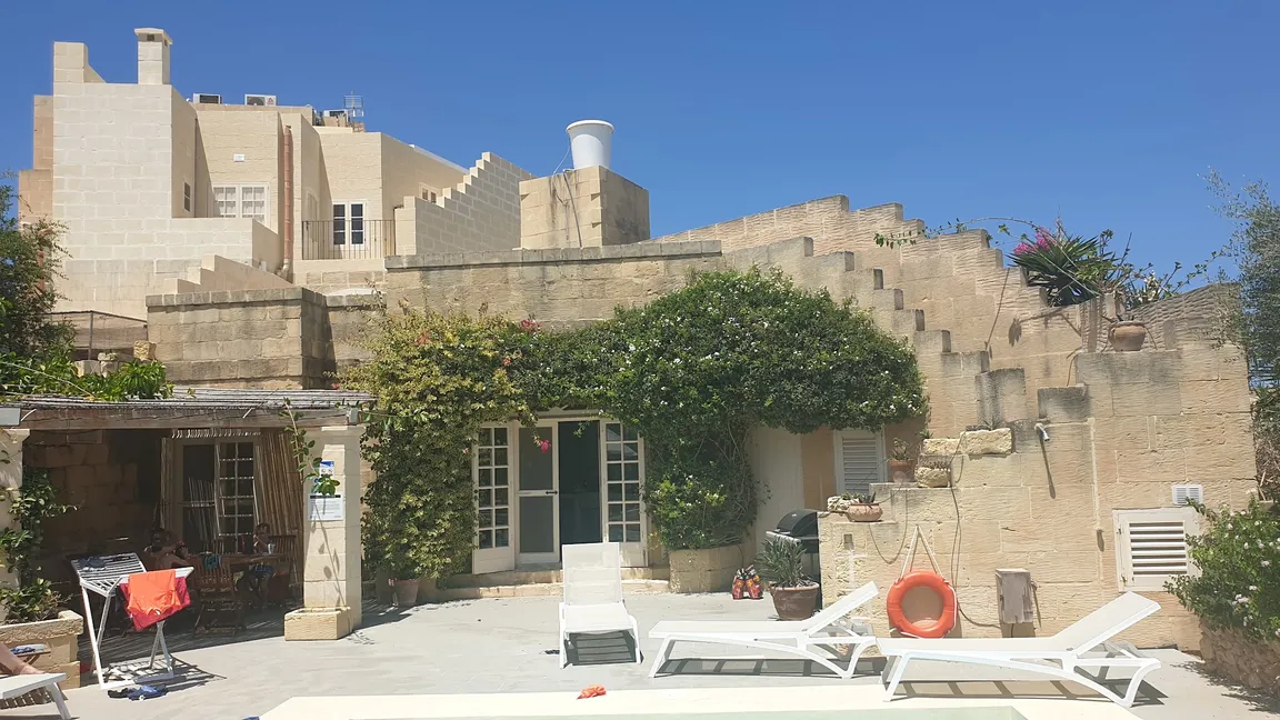 DAR TA GUZ HOLIDAY HOME