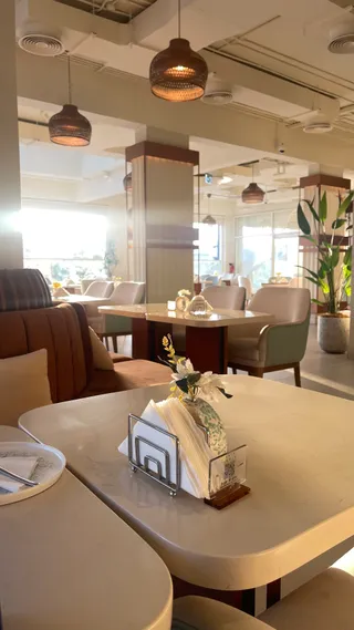Ava cafe