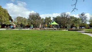 Barkly Gardens