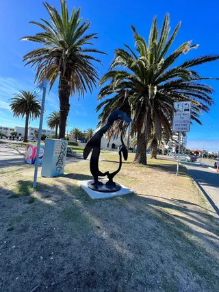 Little Penguins Monument