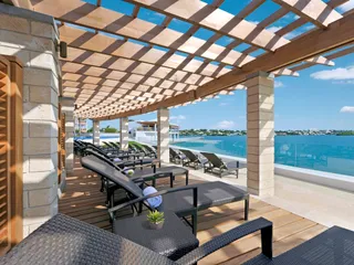 Hamilton Princess & Beach Club - A Fairmont Managed Hotel