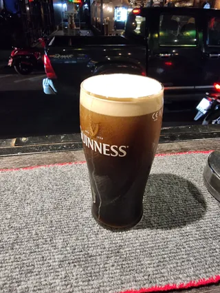 Shamrock Irish Pub