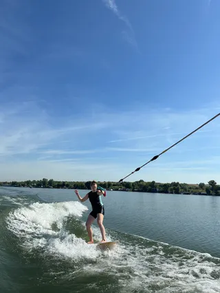 Take the Wake (wakesurfing and wakeboarding)