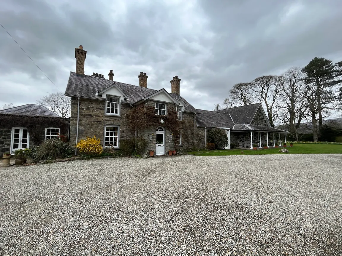 Tyddyn Llan