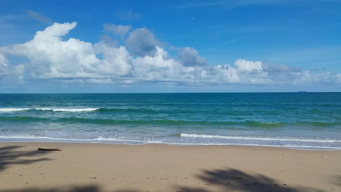 Phra Ae Beach