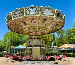 Lake Compounce Amusement & Water Park