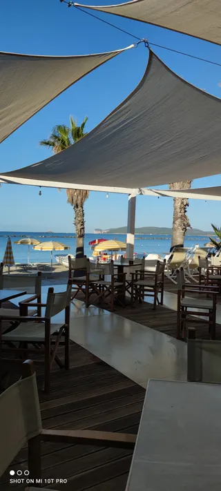 Lido_BeaChBar