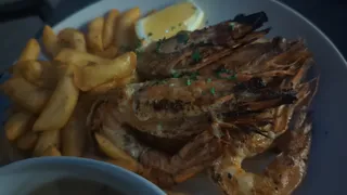 Friends Pool & Bar