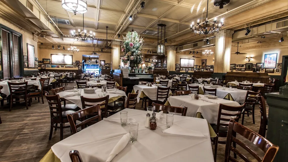 Carmine's - Upper West Side