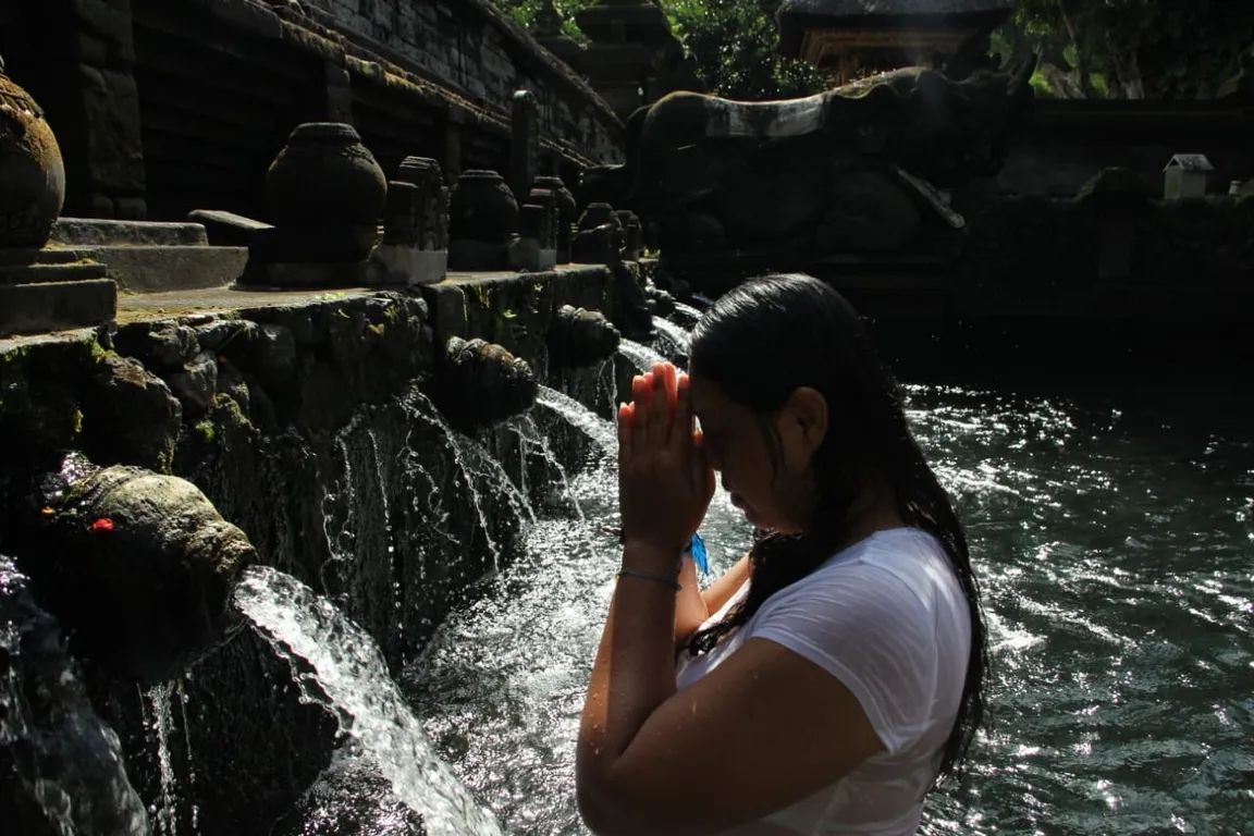 Tunjung Bali Healing, guidance, Meditation & Retreats.