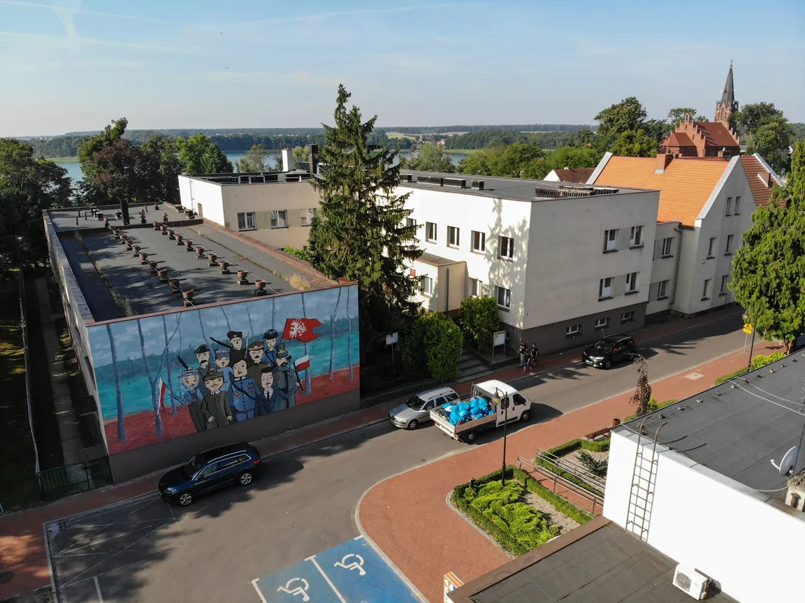 Mural Powstańczy (projekt i wykonanie: Grupa MUR·ALL)