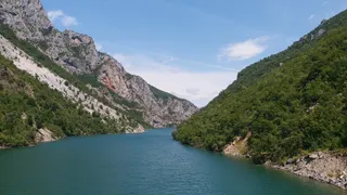 Liqeni i Fierzës