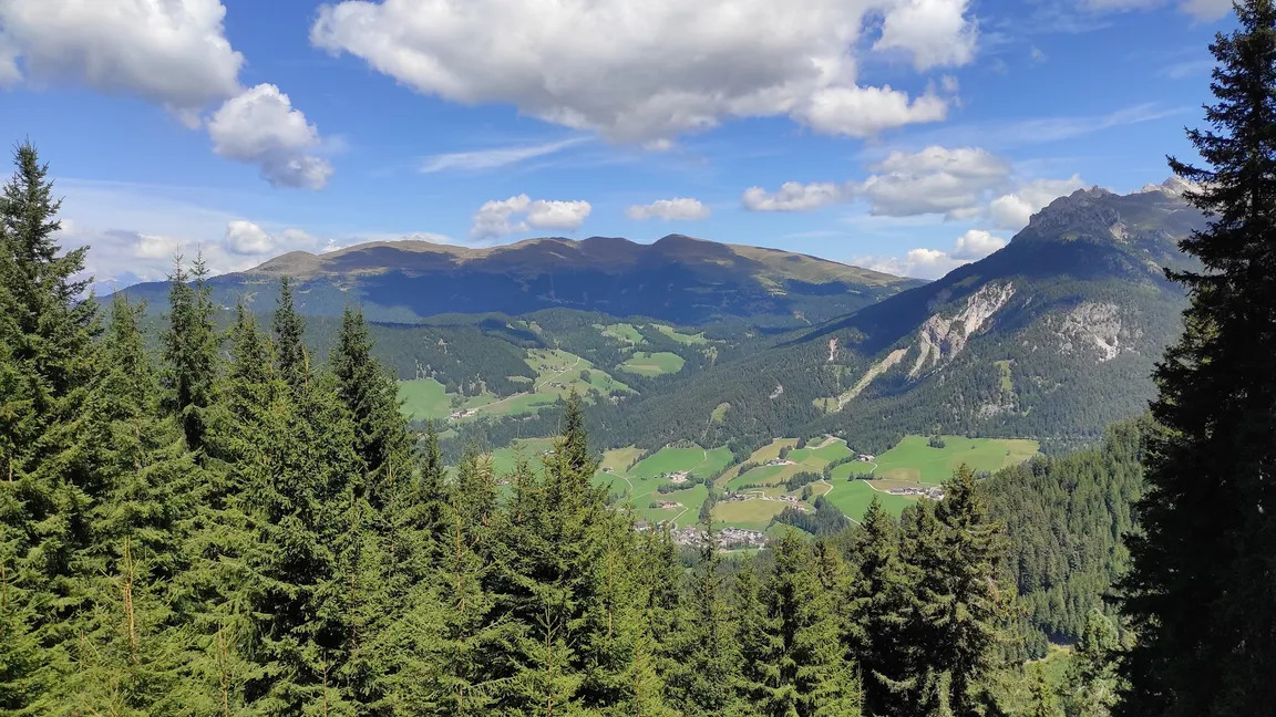 Locia de S. Piere de Funes / Peter Scharte / Forcella di San Pietro (2.280 m))