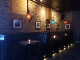Continental Lounge
