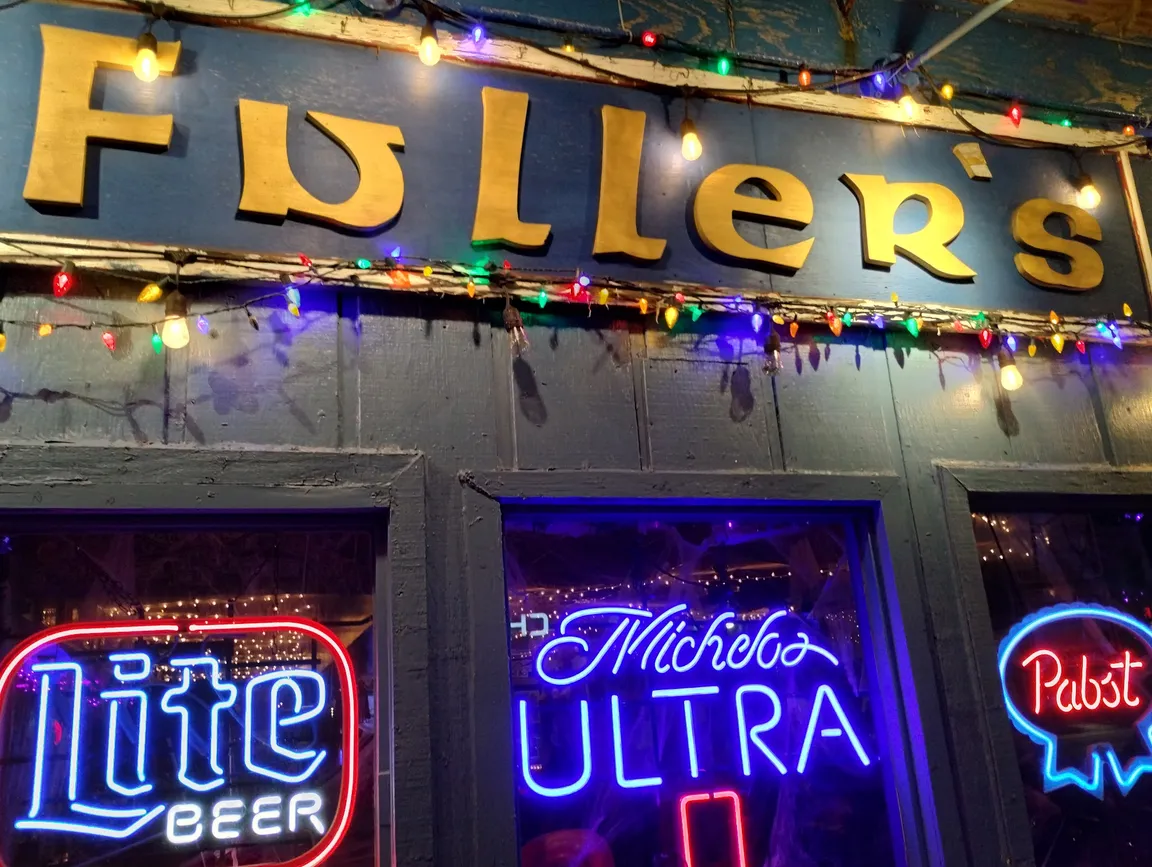 Fuller's Pub
