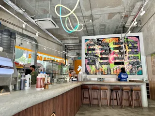 Yeastside Craft Beers & Pizza - Farrer Park