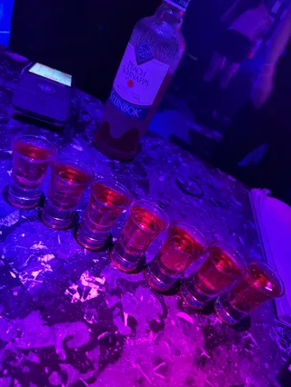 Club W (mc owners)