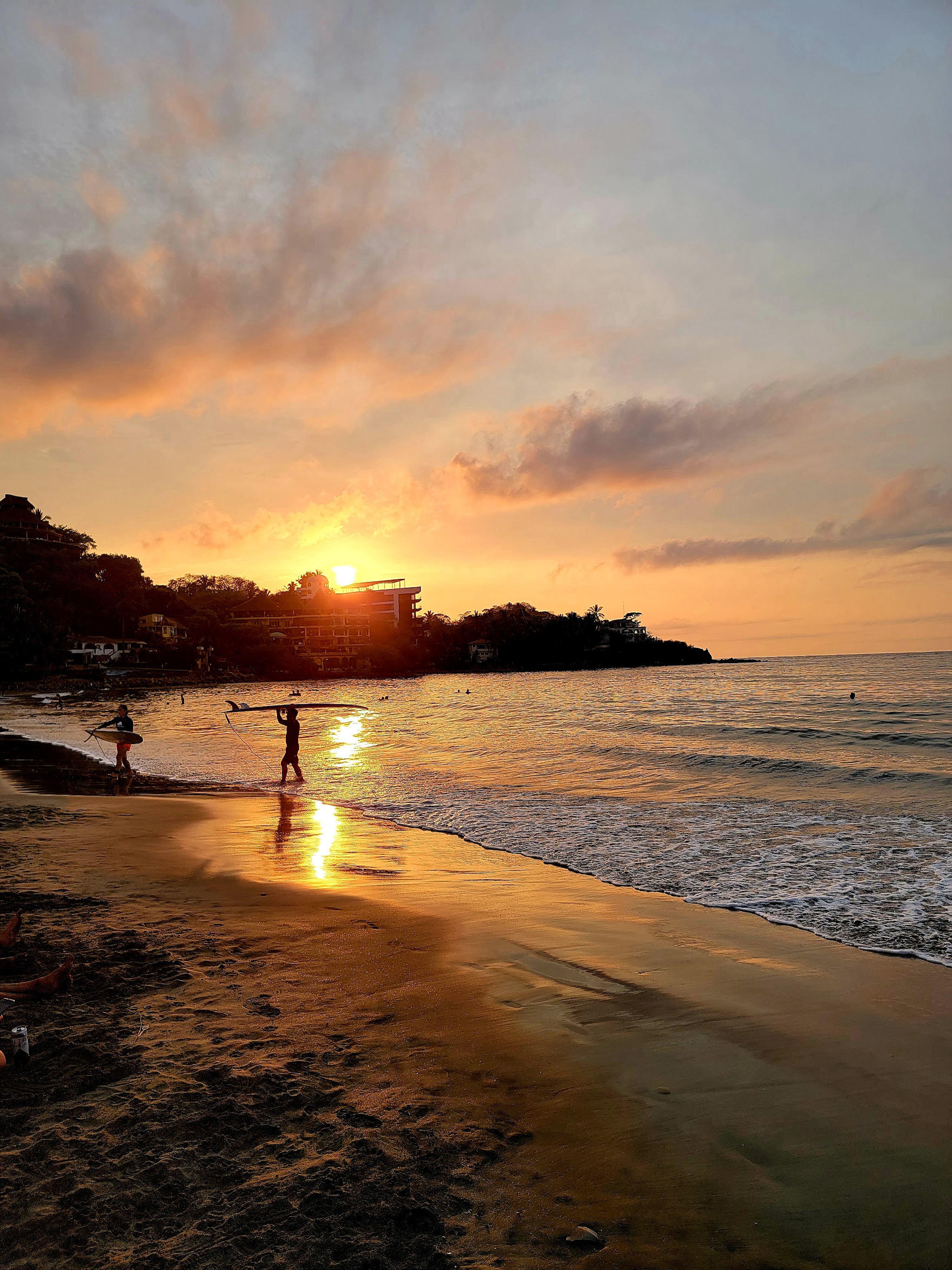 Junto al Rio Beachfront Hotel Sayulita | Hopsa