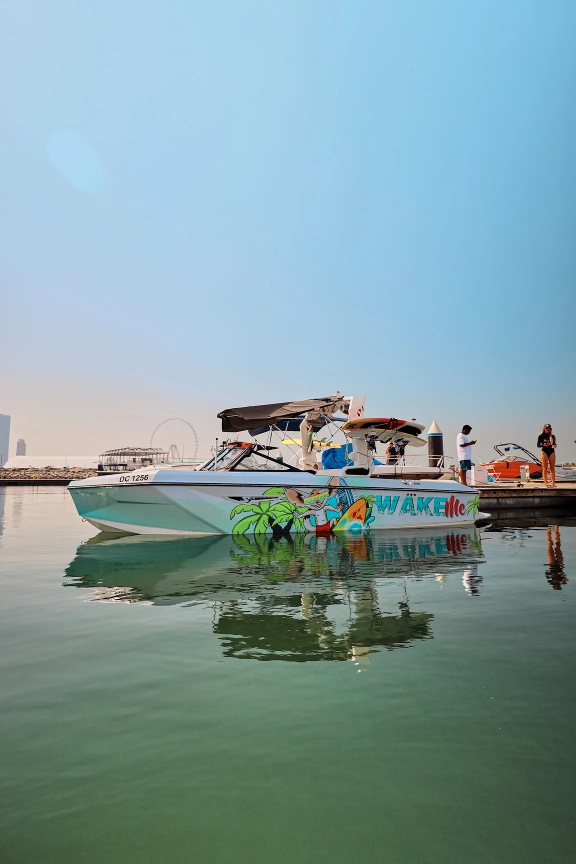 Wake Me Dubai - wakesurf and wakeboard