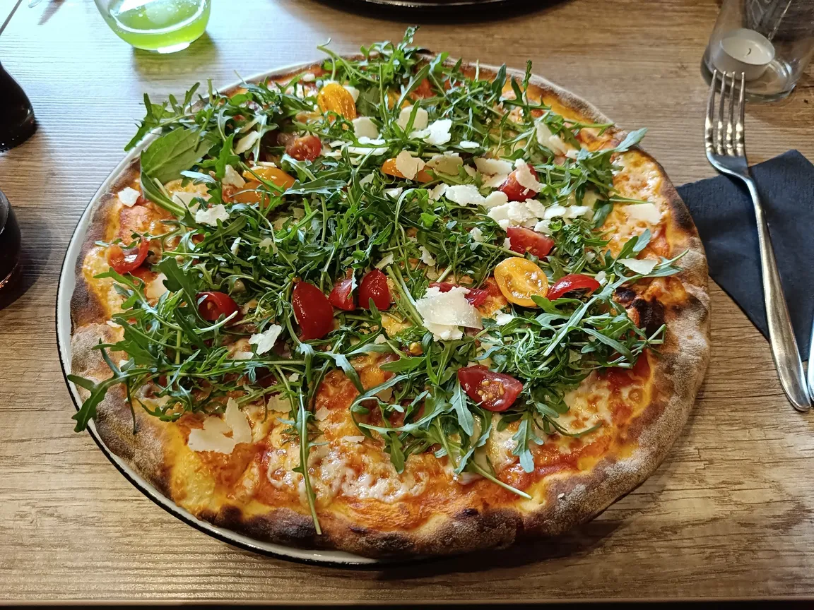 Vivere Italiano restauracja włoska Wrocław l pizza gluten free l wino Wrocław