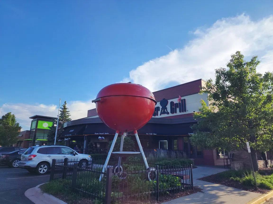 Weber Grill Restaurant & Cooking School