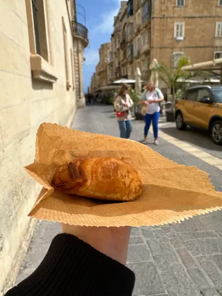 MALTA PASTIZZI (MANUELA)