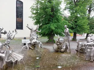 Sagenhafter Brunnen