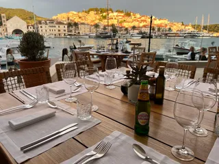 Val Marina Restaurant