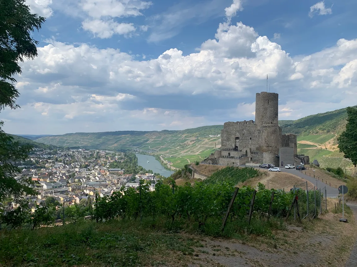 Burg Landshut