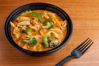 R Three Lines Restaurant