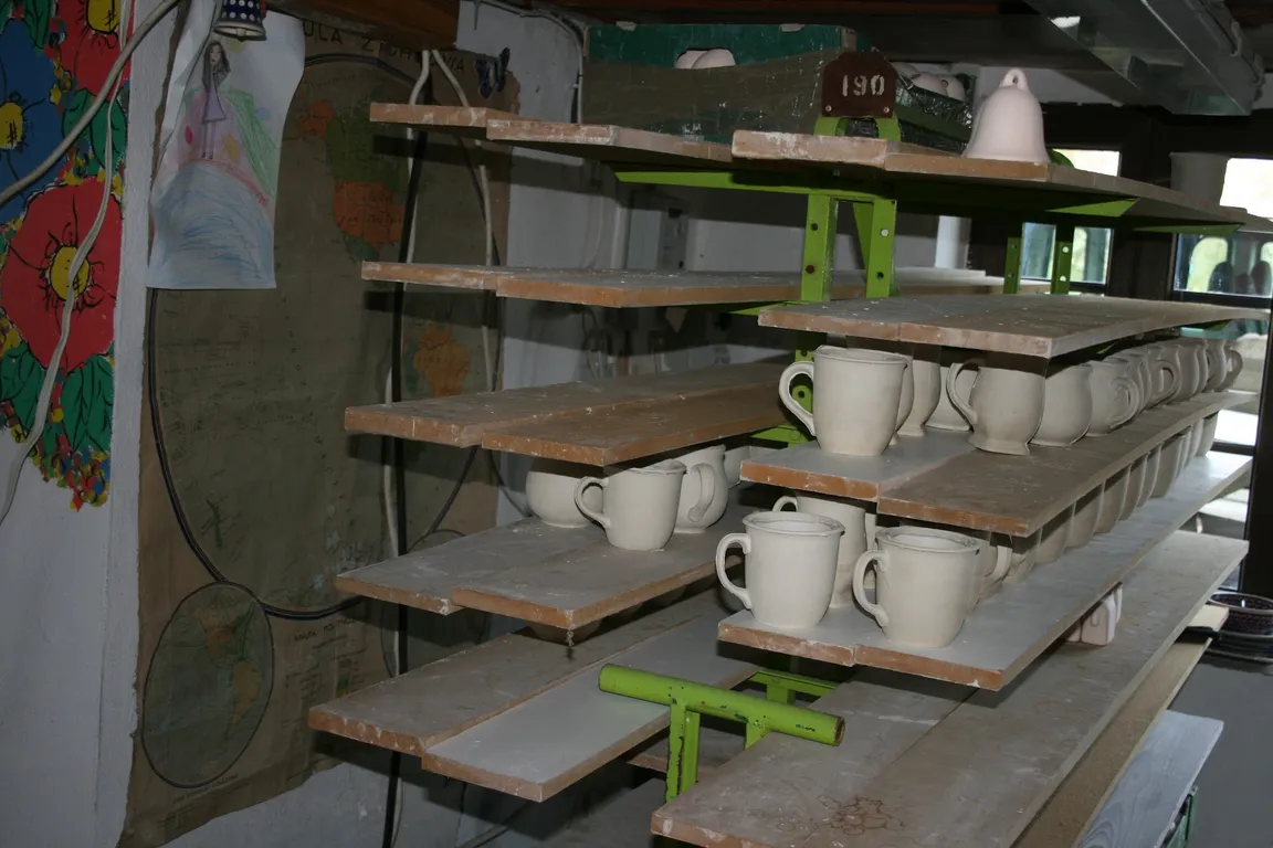 WARSZTATY CERAMICZNE -Ceramika bolesławiecka CZAJA-SOBIERAJ